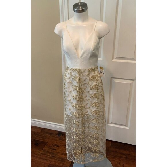 NBD Dresses & Skirts - NBD White V-Neck Dress W/ Long Gold Floral Overlay, Size XS, NWT!